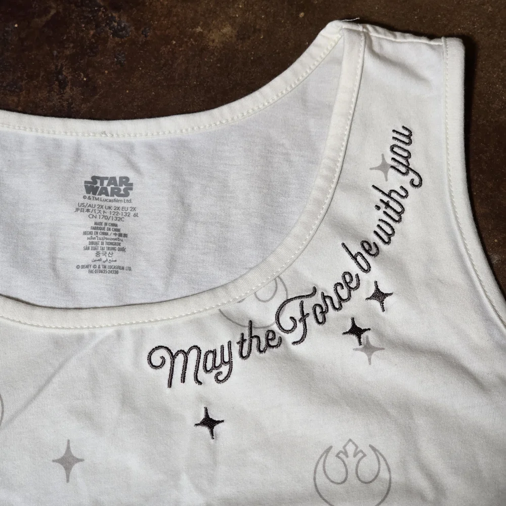 Disney Parks Star Wars “May The Force Be With You” Tank NWT Women’s 2X - Picture 3 of 8
